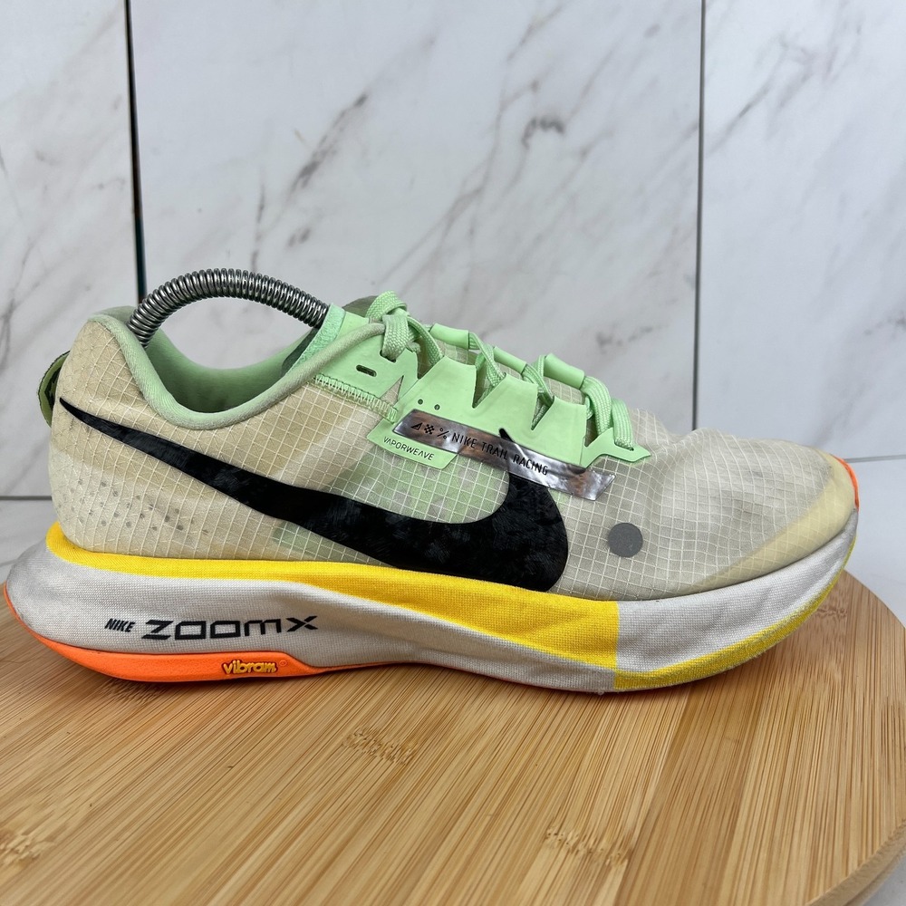 Nike ZoomX Ultrafly Trail Mens Size 9 White Vapor Green Running Shoe DX1978-102